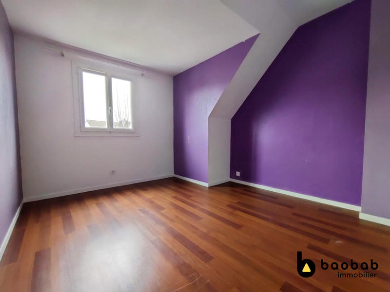 Maison - 105 m² - 4 pièces