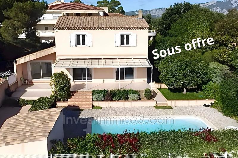 Maison - 127 m² - 5 pièces
