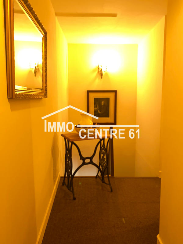 Maison - 180 m² - 6 pièces