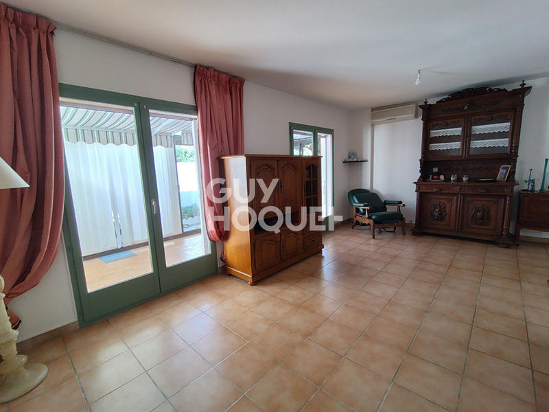 Villa - 100 m² - 5 pièces