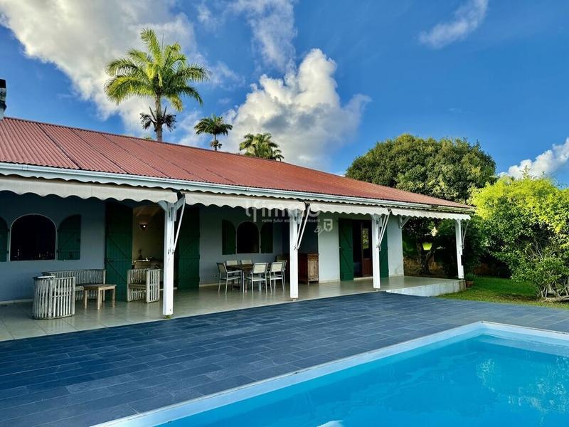 Villa - 131 m² - 4 pièces