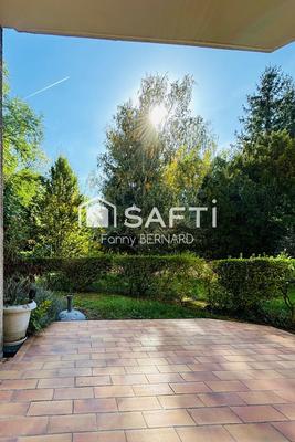 Appartement - 90 m² - 4 pièces