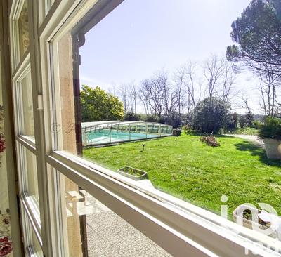 Maison de maîtres - 235 m² - 7 pièces