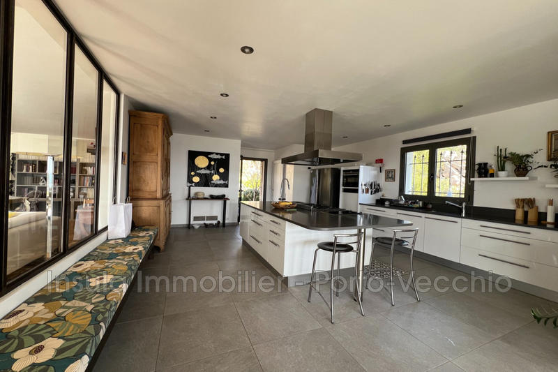 Maison - 179 m² - 4 pièces