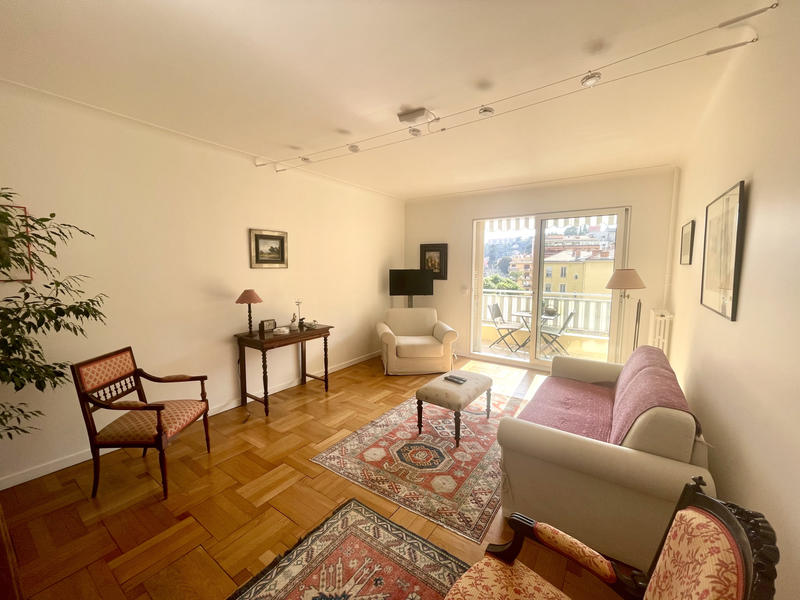 Appartement - 94 m² - 4 pièces