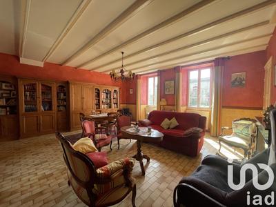 Maison - 427 m² - 18 pièces