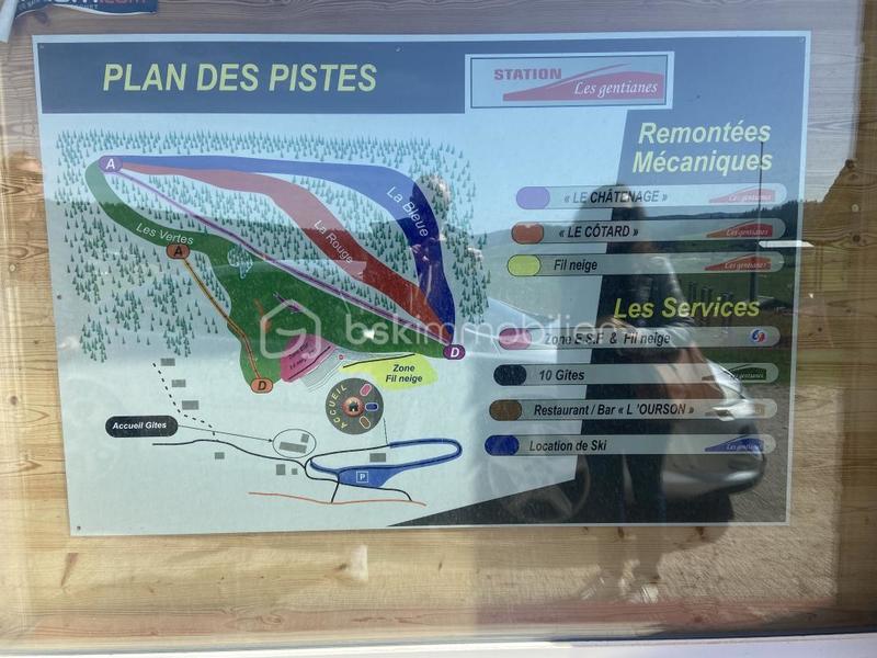 Bureau - 200 m² - 4 pièces