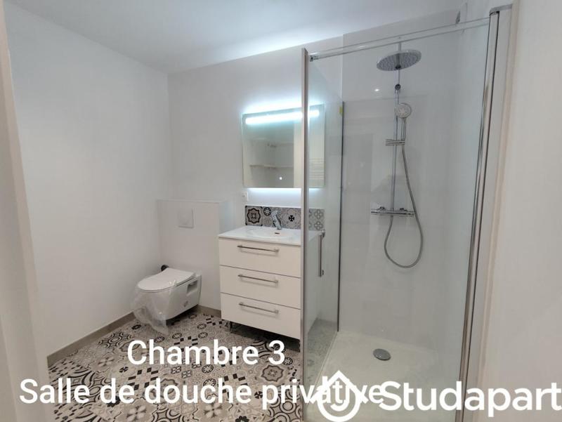 Chambre - 17 m² - 1 pièce