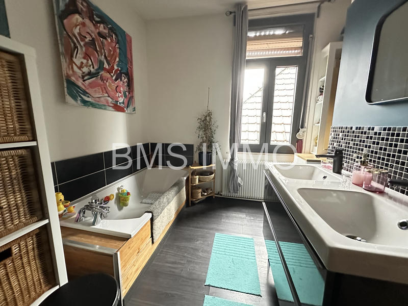 Maison - 158 m² - 6 pièces