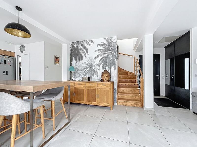 Villa - 136 m² - 5 pièces