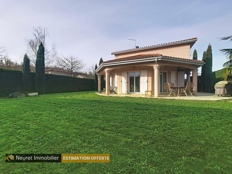 Maison - 181 m² - 8 pièces