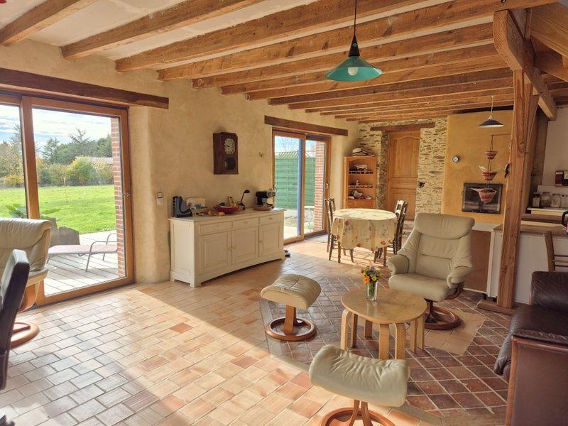 Maison - 233 m² - 7 pièces