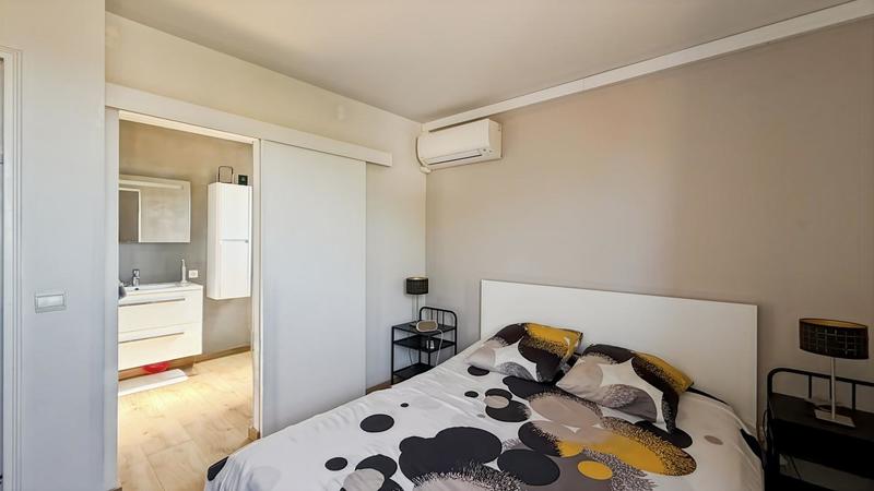 Appartement - 96 m² - 4 pièces