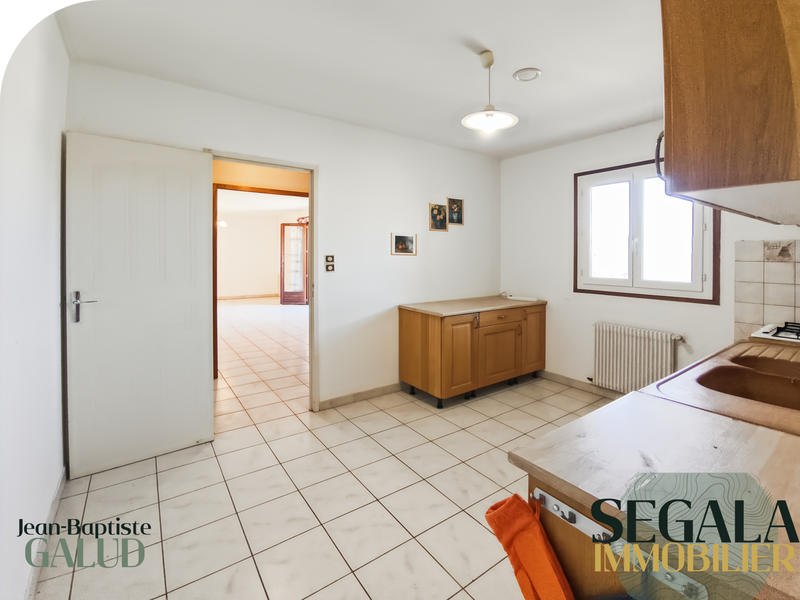 Maison - 87 m² - 4 pièces