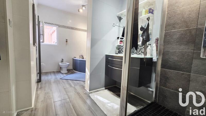 Maison - 110 m² - 4 pièces