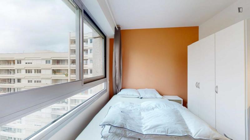 Chambre - 9 m² - 4 pièces