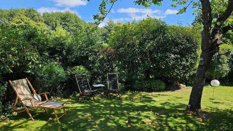 Maison - 210 m² - 9 pièces