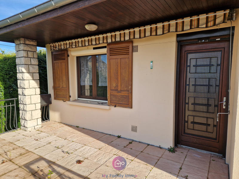 Maison - 99 m² - 5 pièces