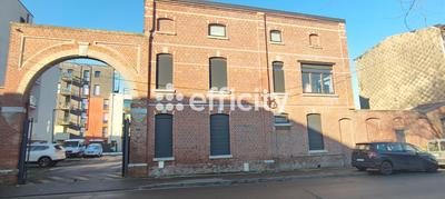 Immeuble - 141 m² - 6 pièces