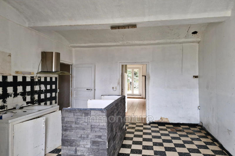 Maison - 98 m² - 4 pièces