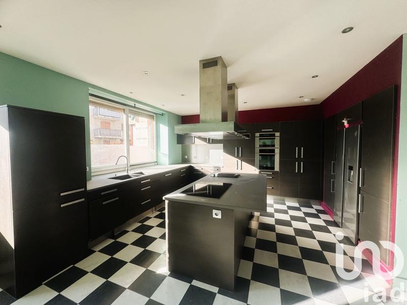 Appartement - 124 m² - 4 pièces