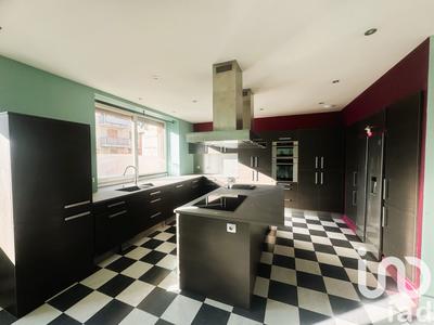 Appartement - 124 m² - 4 pièces