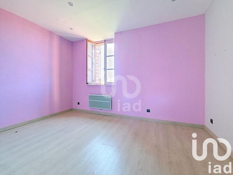 Maison - 280 m² - 8 pièces