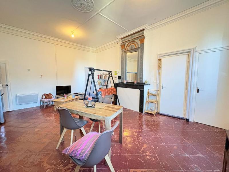 Immeuble - 365 m² - 15 pièces