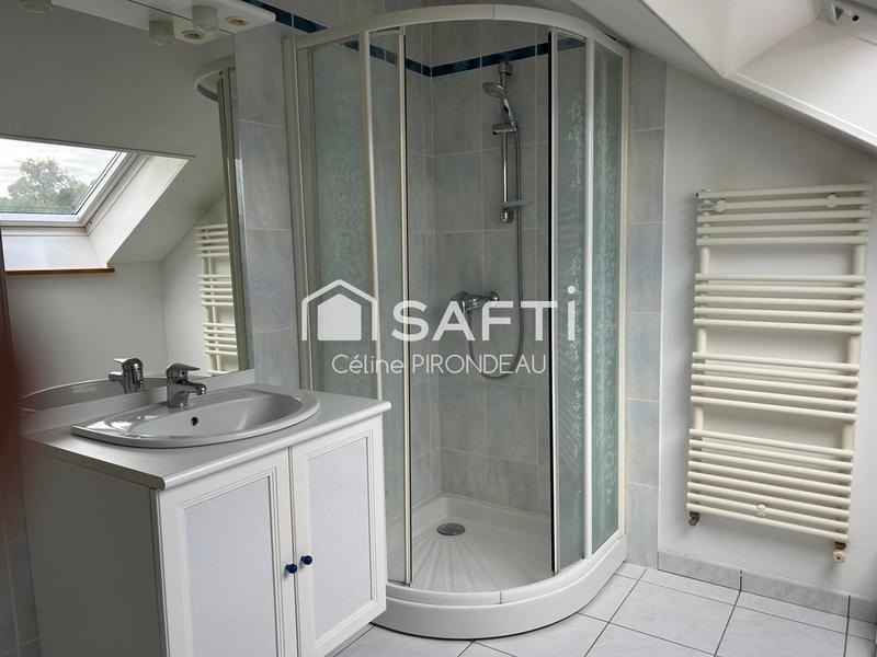 Maison - 210 m² - 6 pièces