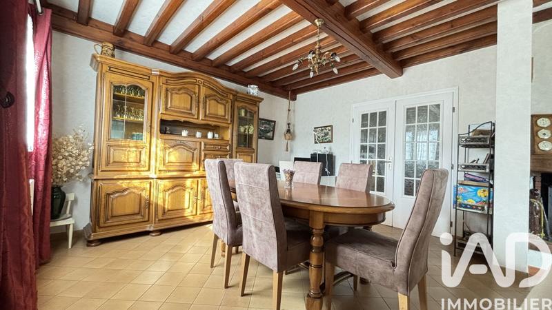 Maison - 140 m² - 5 pièces