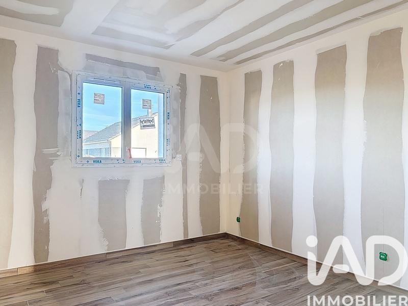 Maison - 92 m² - 4 pièces