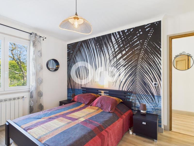 Villa - 137 m² - 6 pièces