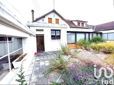 Maison - 141 m² - 6 pièces