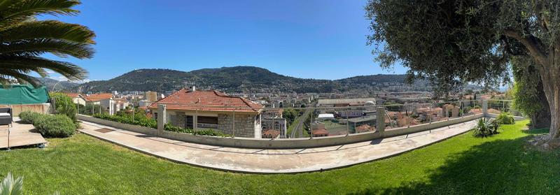 Villa - 170 m² - 6 pièces