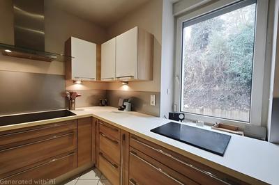 Maison - 205 m² - 9 pièces