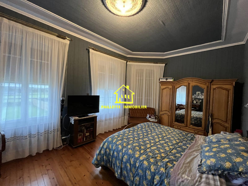 Maison - 162 m² - 6 pièces