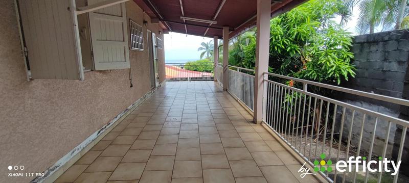 Maison - 84 m² - 4 pièces