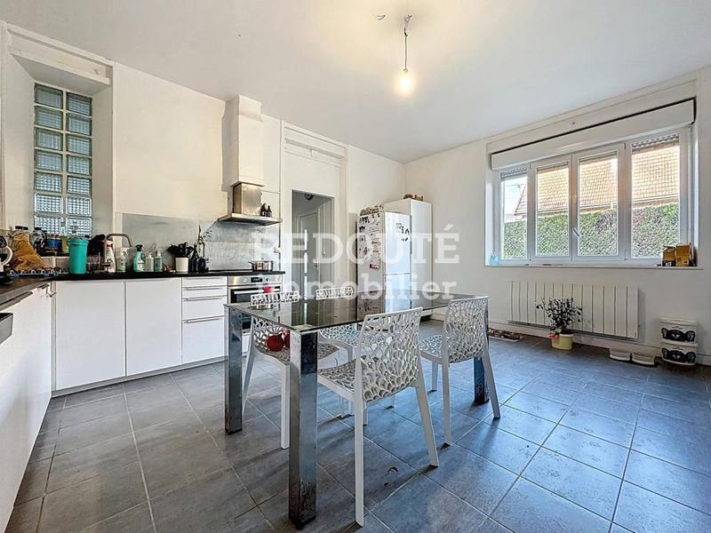 Maison - 138 m² - 6 pièces