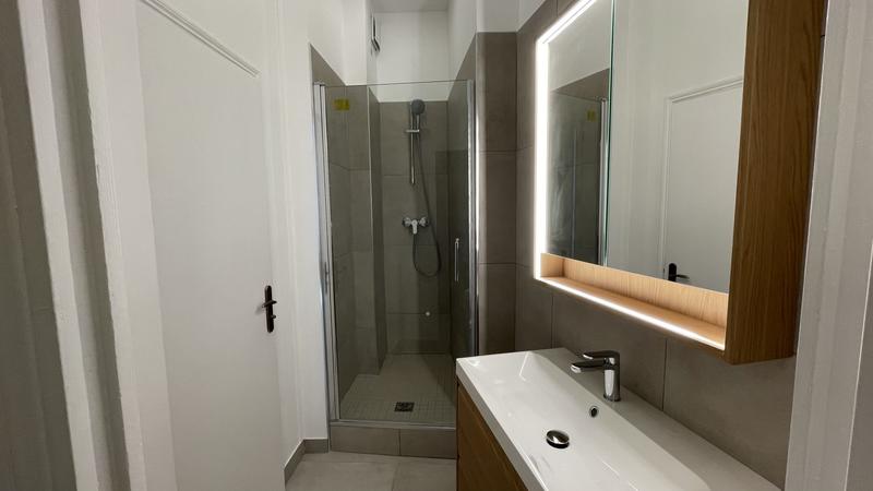 Appartement - 160 m² - 5 pièces