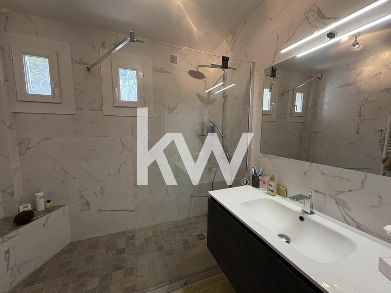 Maison - 147 m² - 7 pièces