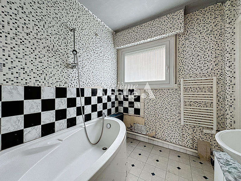 Appartement - 91 m² - 4 pièces