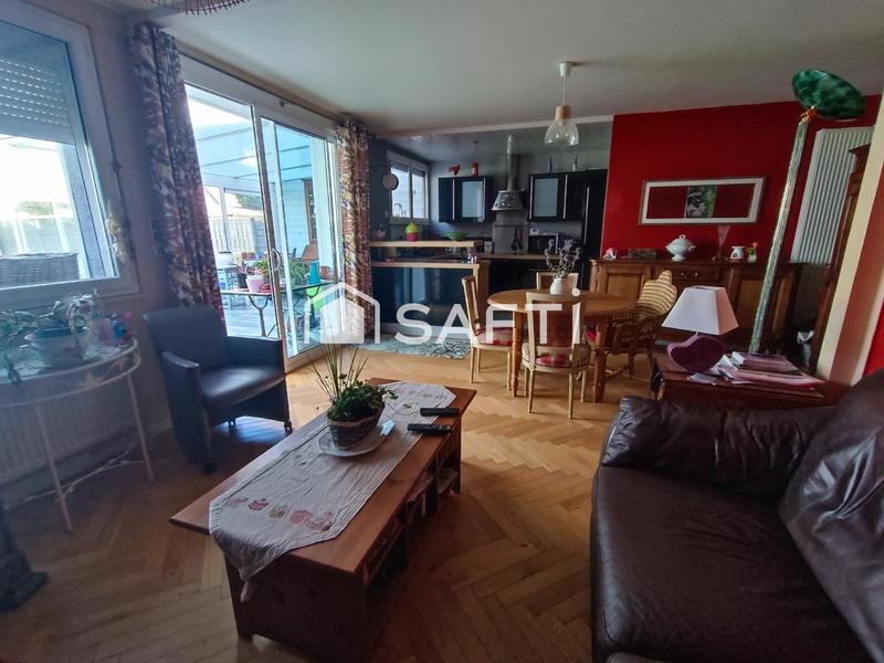 Maison - 79 m² - 5 pièces