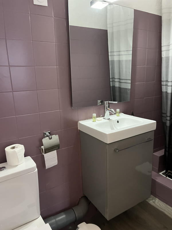 Propriété - 400 m² - 16 pièces