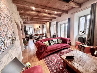 Demeure - 157 m² - 5 pièces