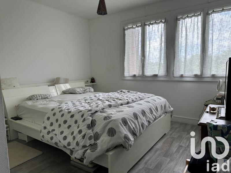 Maison - 99 m² - 4 pièces