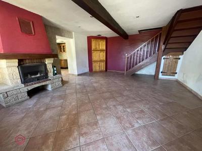 Maison de village - 140 m² - 6 pièces