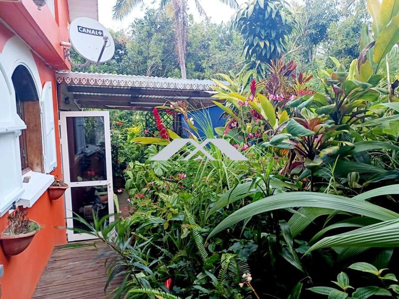 Maison - 98 m² - 5 pièces