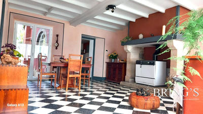 Maison - 170 m² - 7 pièces