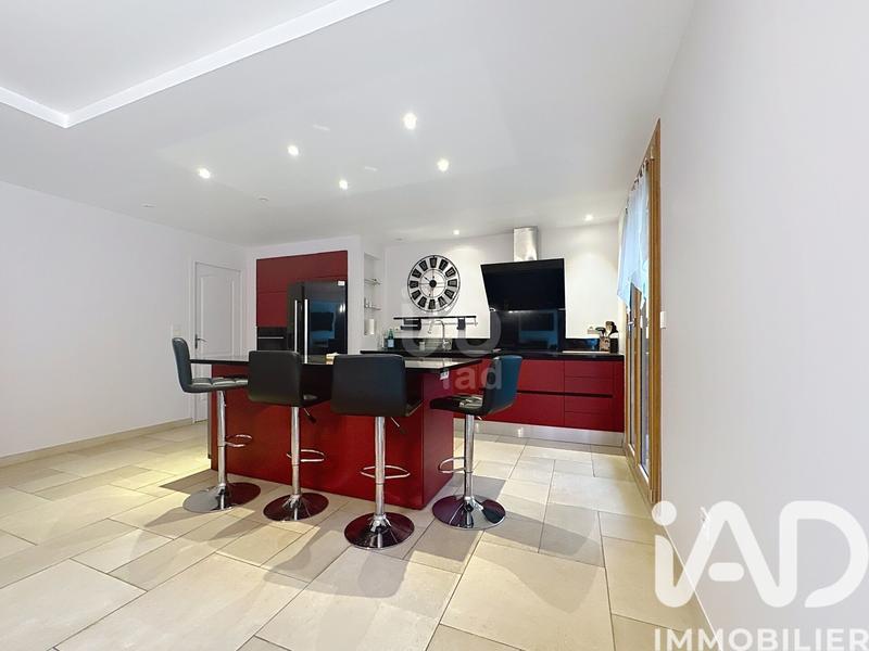 Maison - 140 m² - 7 pièces