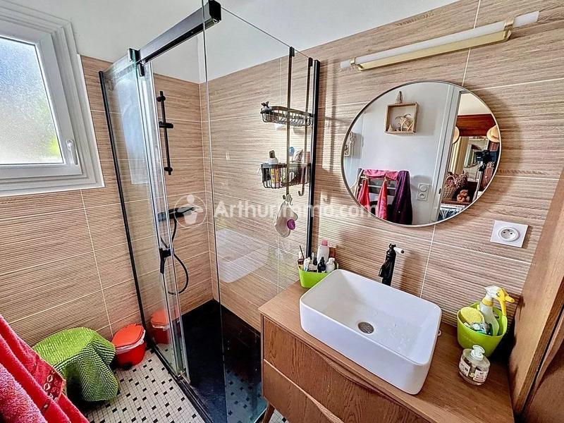 Maison - 94 m² - 5 pièces